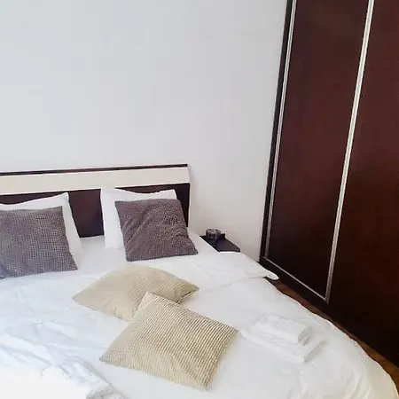 Bliss - City Center Apartman *